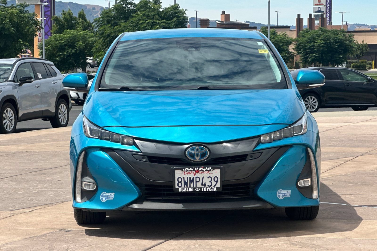 Certified 2021 Toyota Prius Prime Limited w/ Carpet Mat Package (TMS) FWD image 11