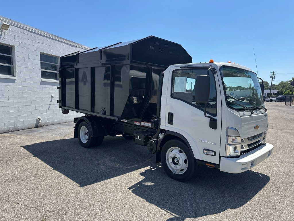 New 2024 Chevrolet Low Cab Forward image 2