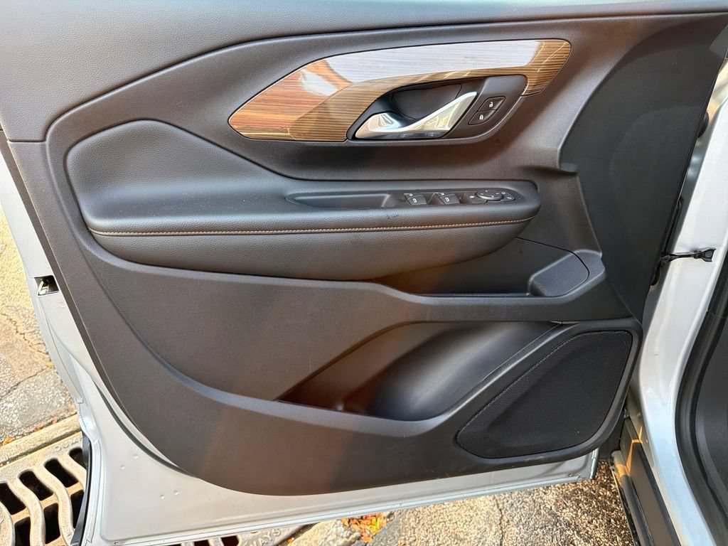 Certified 2021 GMC Terrain SLE w/ Elevation Edition FWD image 12