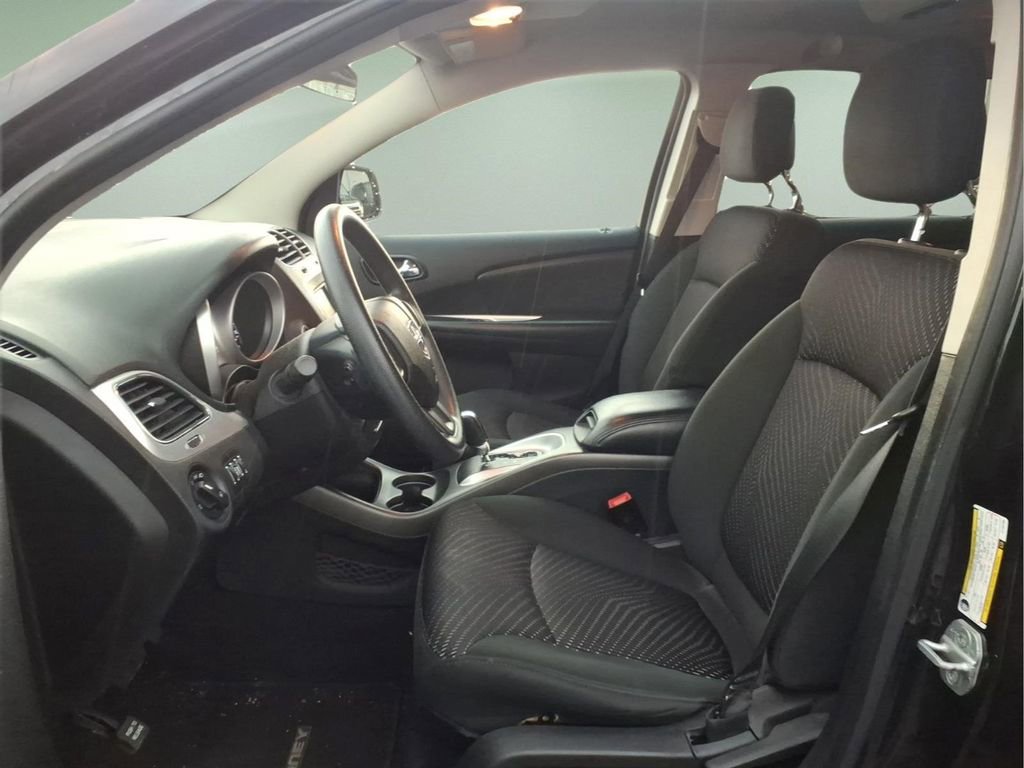 Used 2012 Dodge Journey SXT w/ Flexible Seating Group AWD/4WD image 4