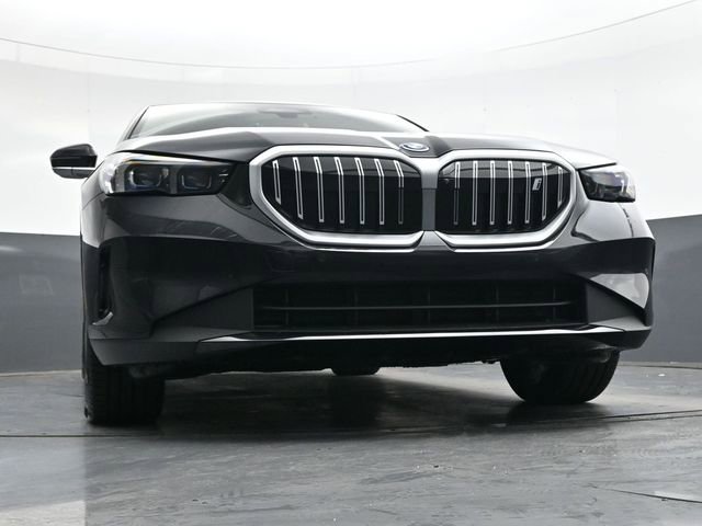 New 2026 BMW i5 eDrive40 RWD image 36