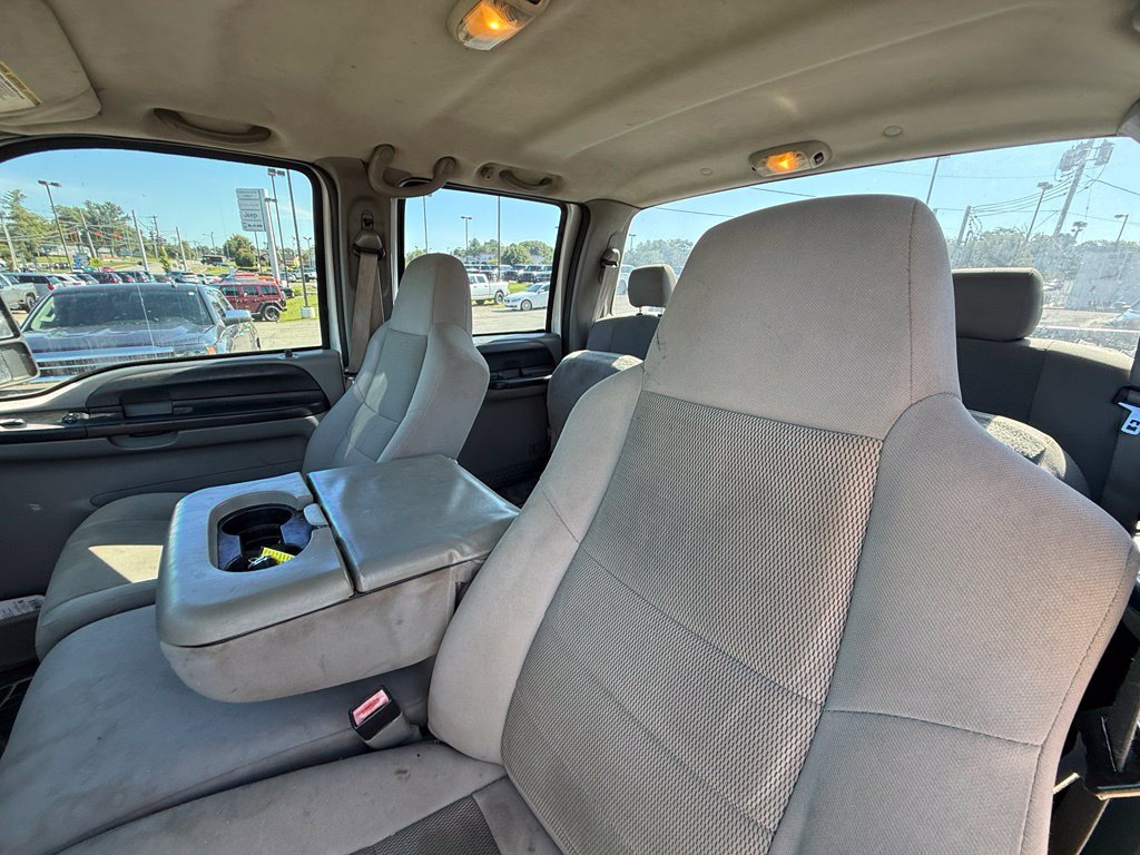 Used 2006 Ford F350 XLT AWD/4WD image 15