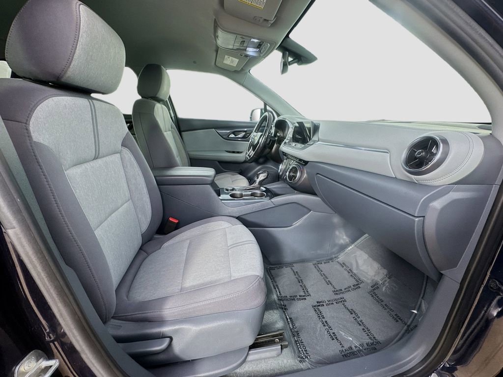 Used 2020 Chevrolet Blazer LT image 34