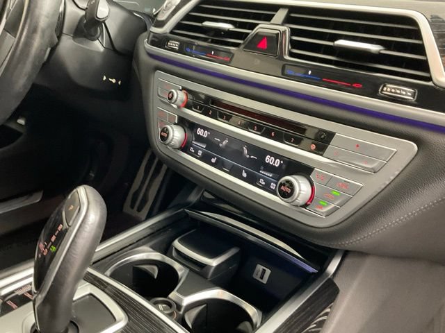 Used 2017 BMW 740i RWD image 18