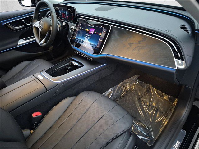 Used 2026 Mercedes-Benz E 350 Sedan image 22