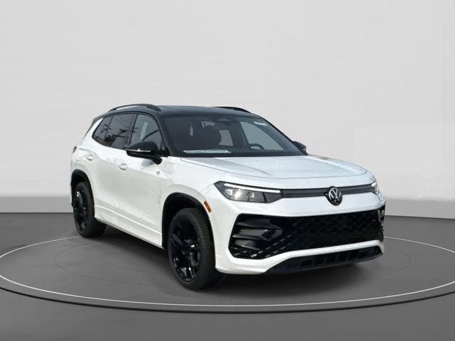 New 2026 Volkswagen Tiguan SE R-Line video 1