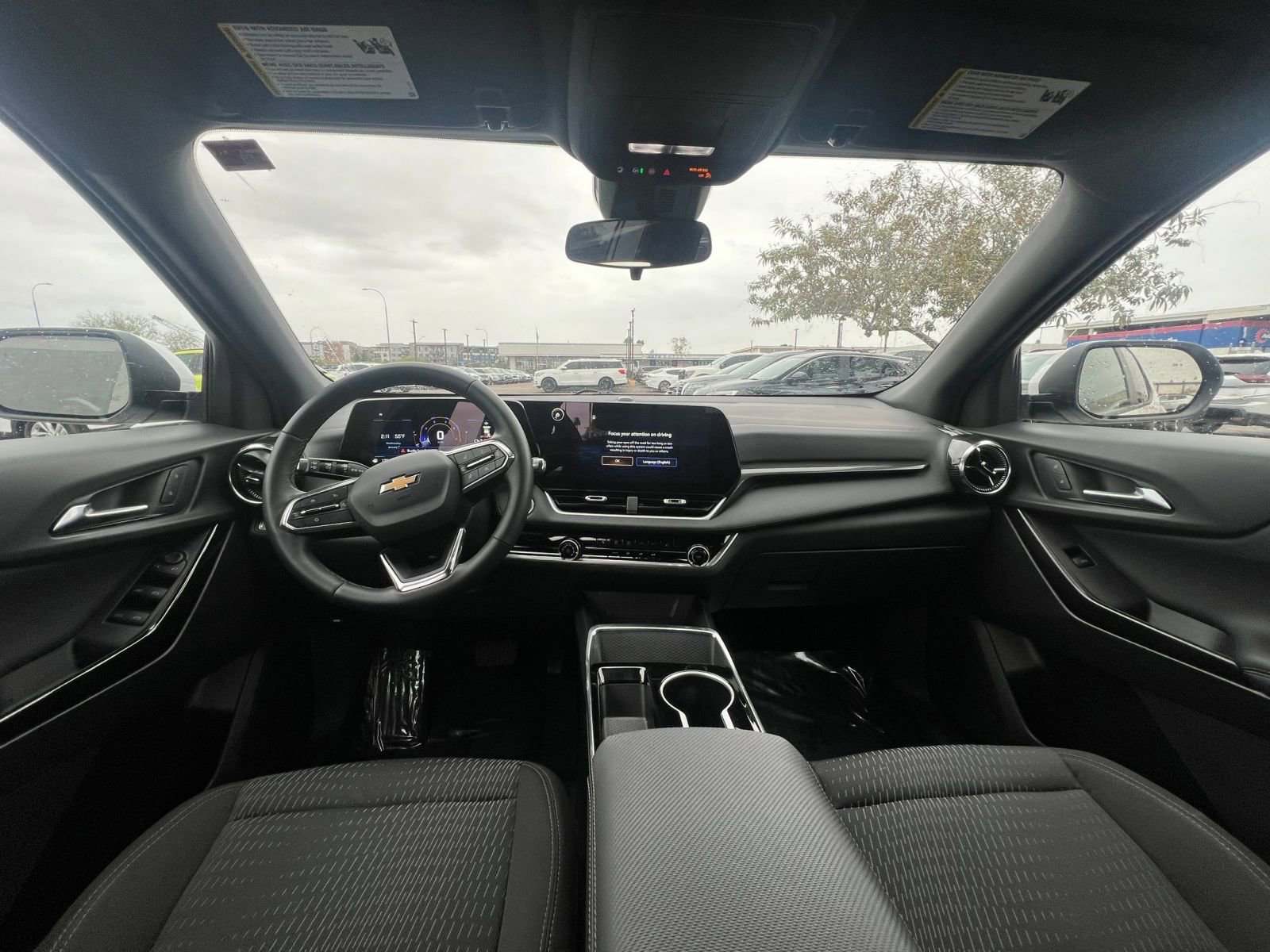 Used 2025 Chevrolet Equinox LT image 33