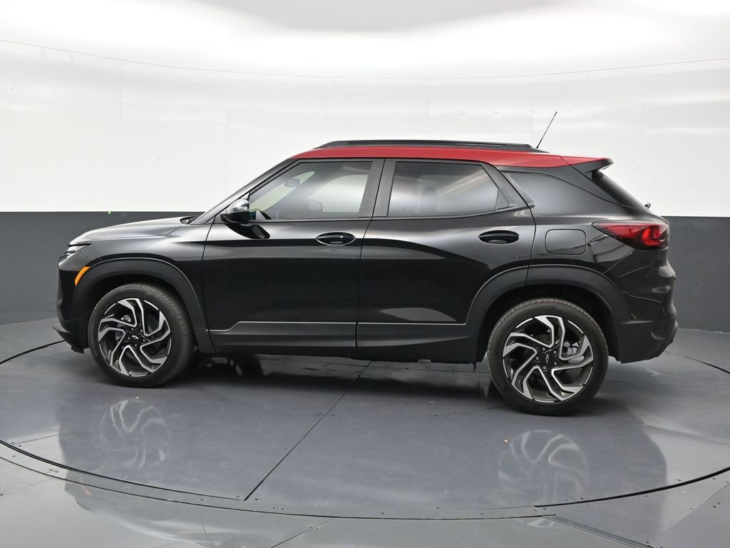Used 2026 Chevrolet TrailBlazer RS w/ Driver Confidence Package FWD image 2