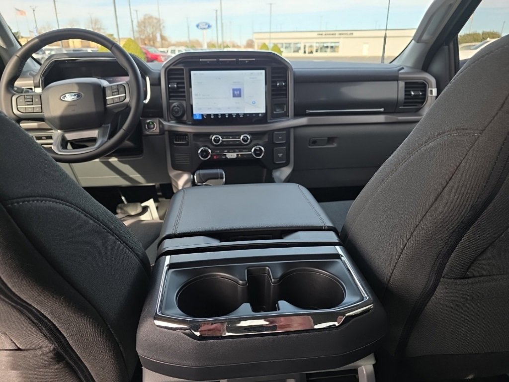 Used 2024 Ford F150 Lightning XLT image 10