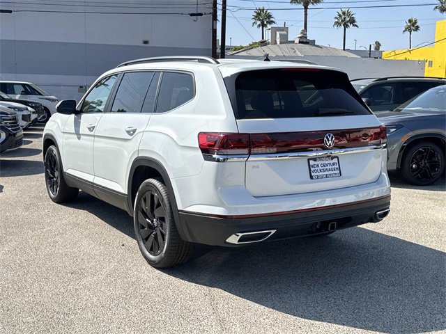 New 2026 Volkswagen Atlas SE image 3