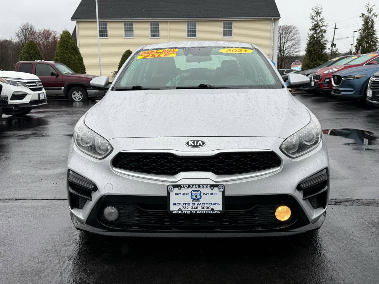 Used 2021 Kia Forte LXS FWD image 2