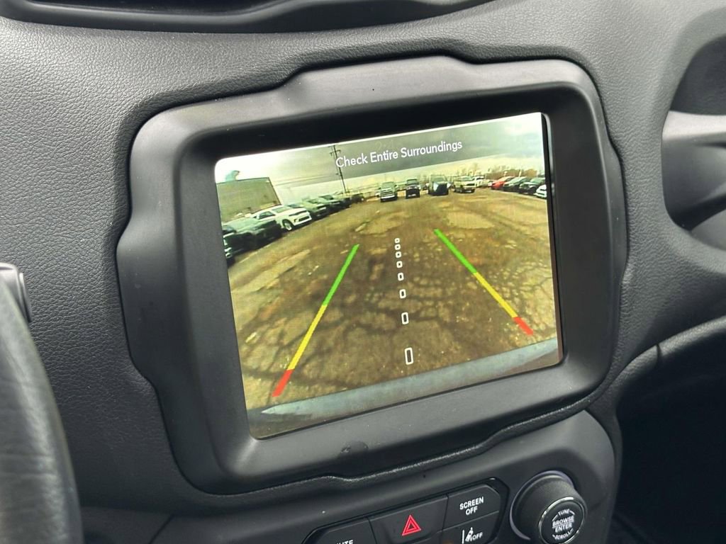 Used 2023 Jeep Renegade Limited w/ Sun/Sound Group image 28