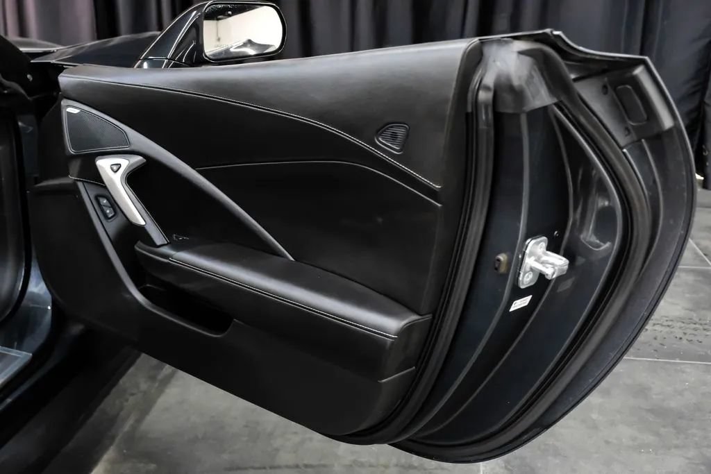 Used 2017 Chevrolet Corvette Grand Sport RWD image 49