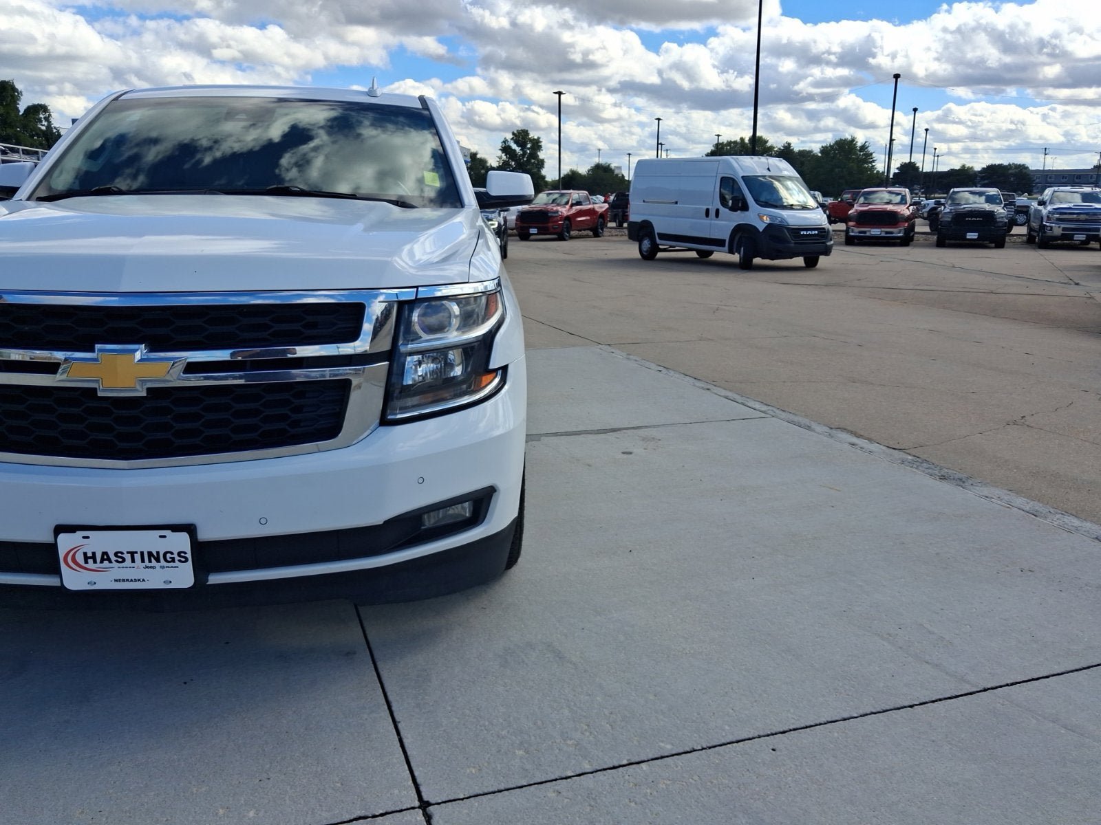 Used 2017 Chevrolet Suburban LT AWD/4WD image 9