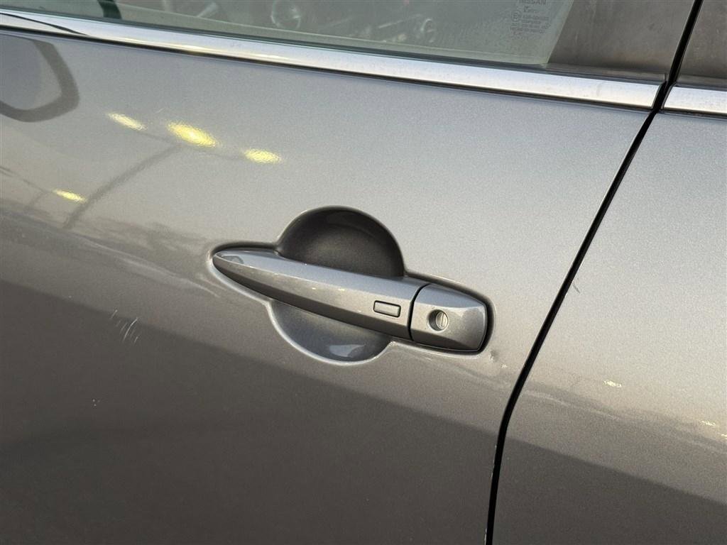 Used 2021 Nissan Sentra SV image 10