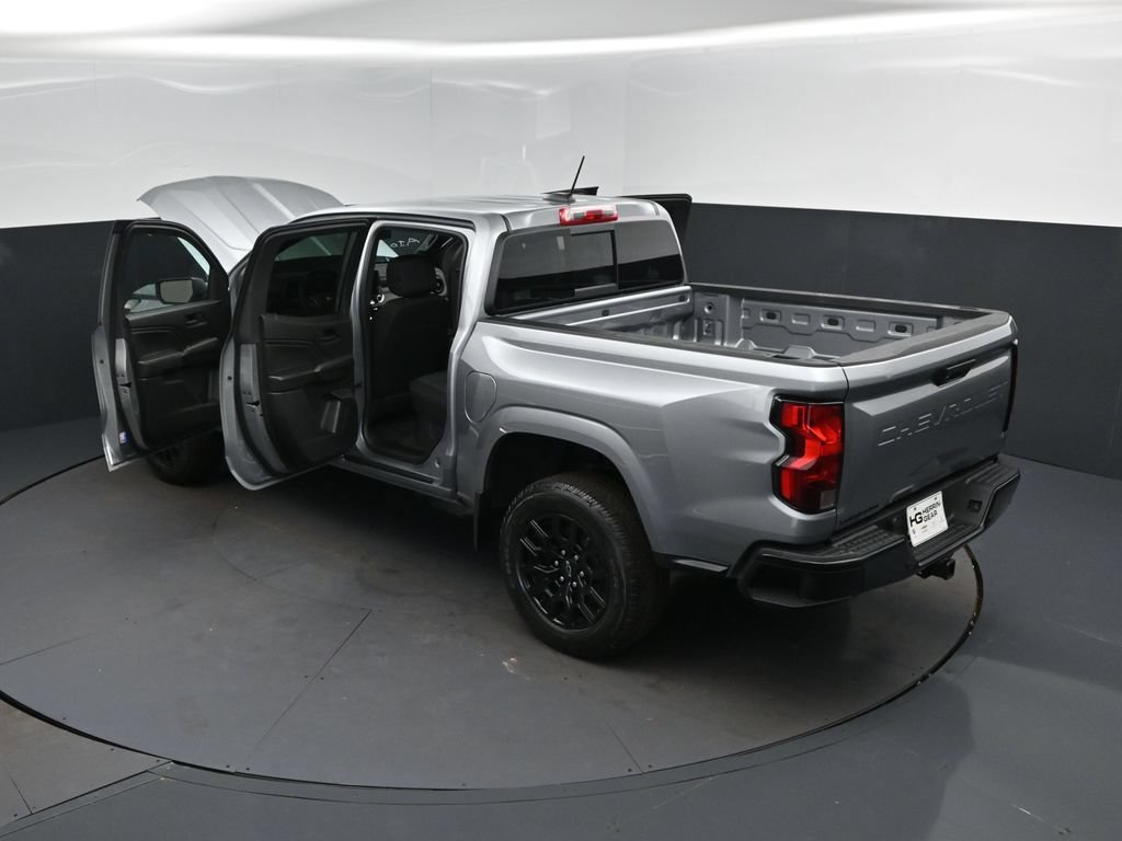 New 2026 Chevrolet Colorado W/T w/ WT Custom Package RWD image 2