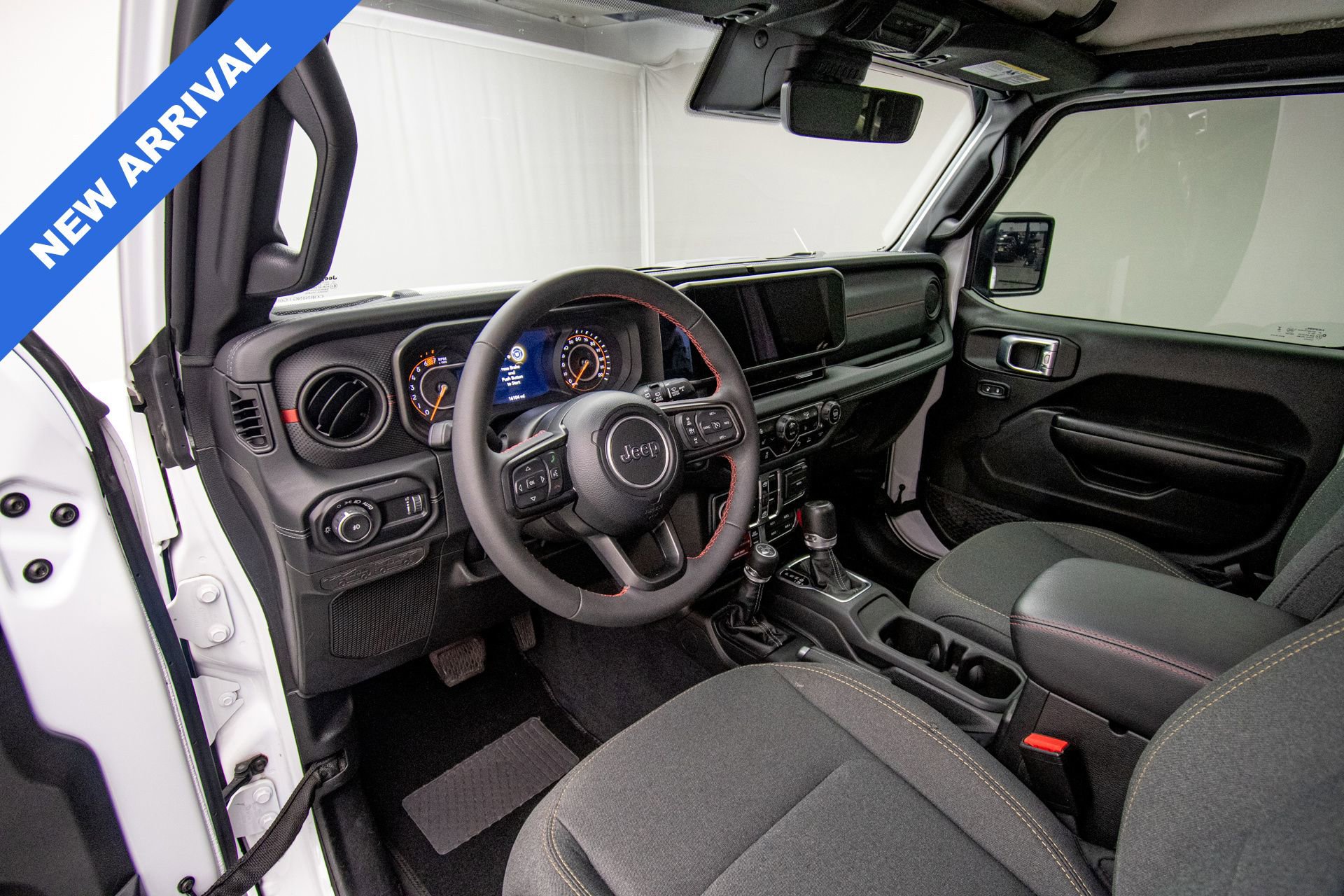 Used 2024 Jeep Wrangler Unlimited Rubicon image 11