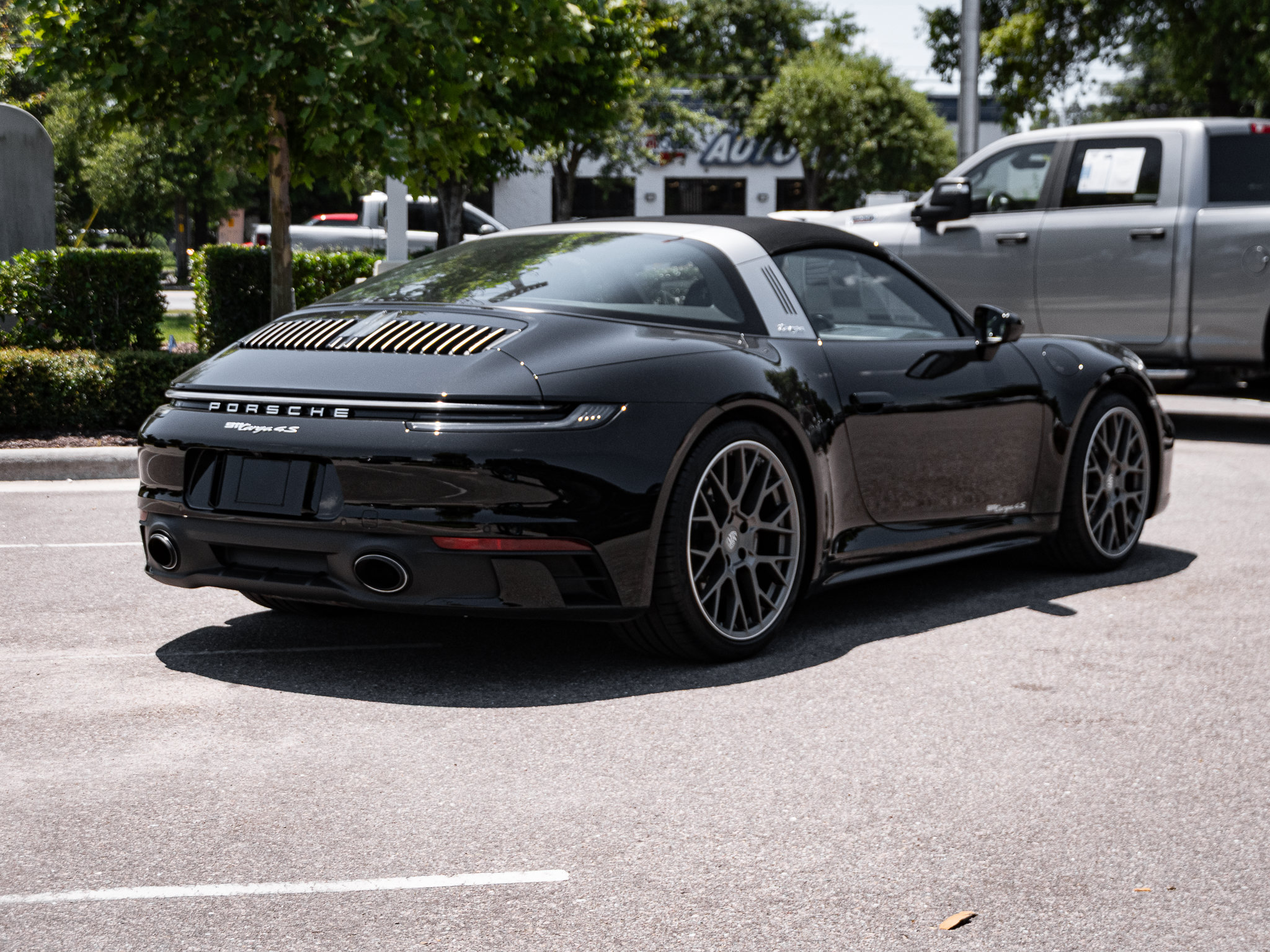 Used 2022 Porsche 911 Targa 4S AWD/4WD image 10