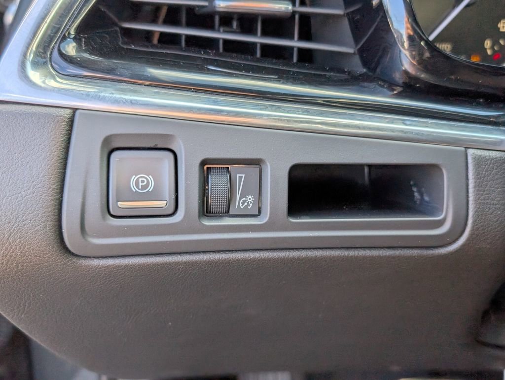 Used 2020 Cadillac XT6 Sport image 35