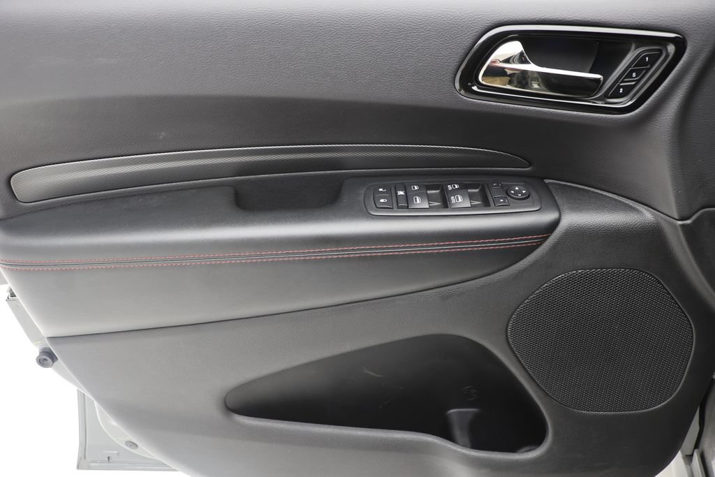 Used 2025 Dodge Durango GT AWD/4WD image 16