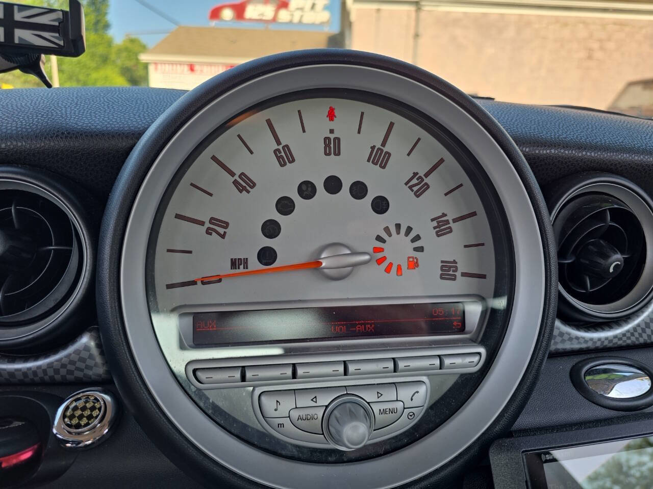 Used 2010 MINI Cooper S image 27