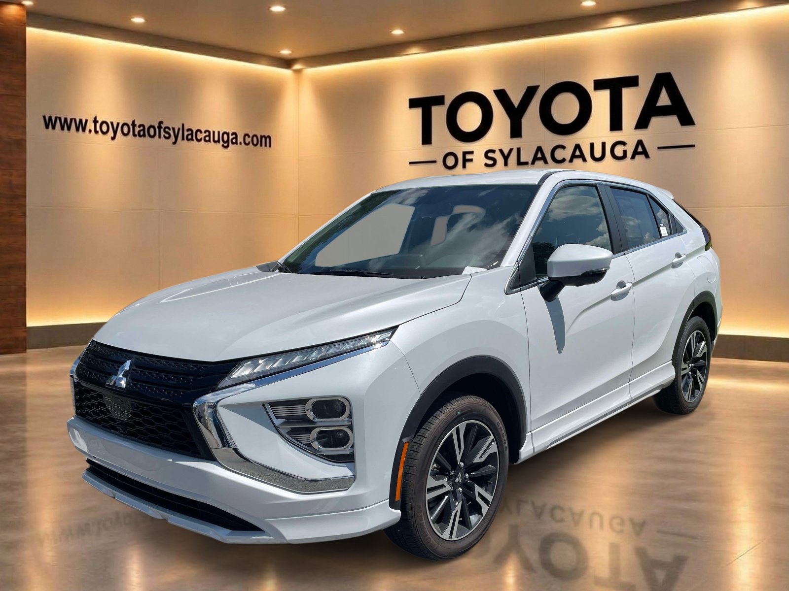 Used 2025 Mitsubishi Eclipse Cross SEL AWD/4WD image 4