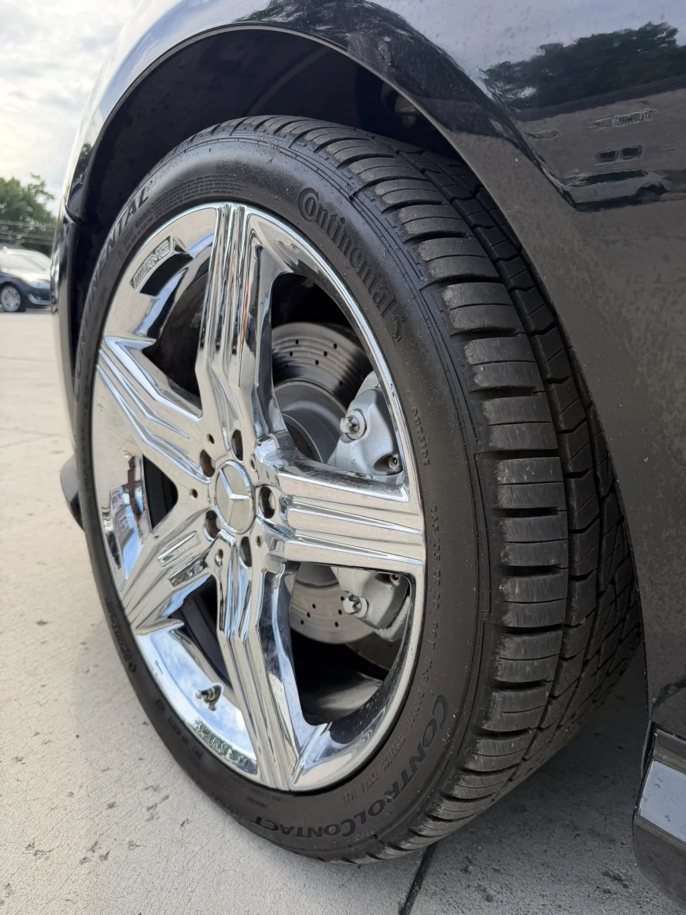 Used 2012 Mercedes-Benz CL 550 4MATIC w/ Sport Pkg Plus One image 10