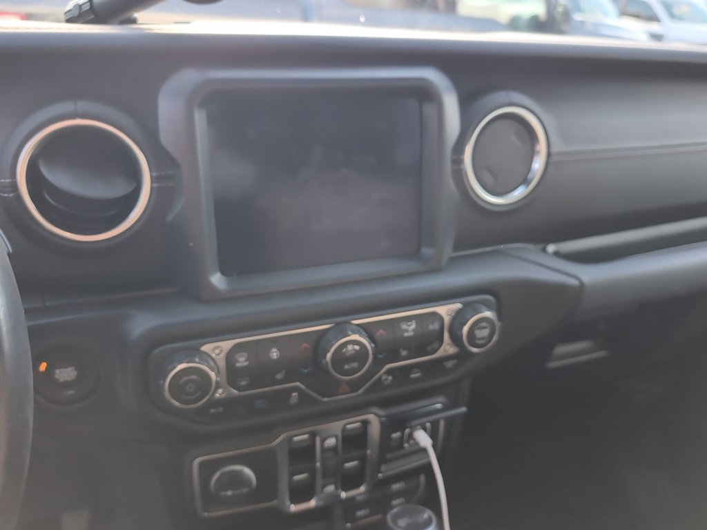 Used 2021 Jeep Wrangler Unlimited Sahara w/ Cold Weather Group image 7