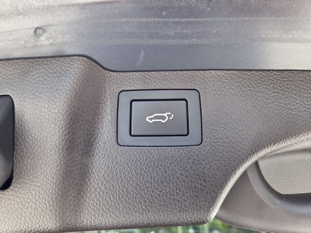 Used 2018 Hyundai Santa Fe Sport FWD image 10