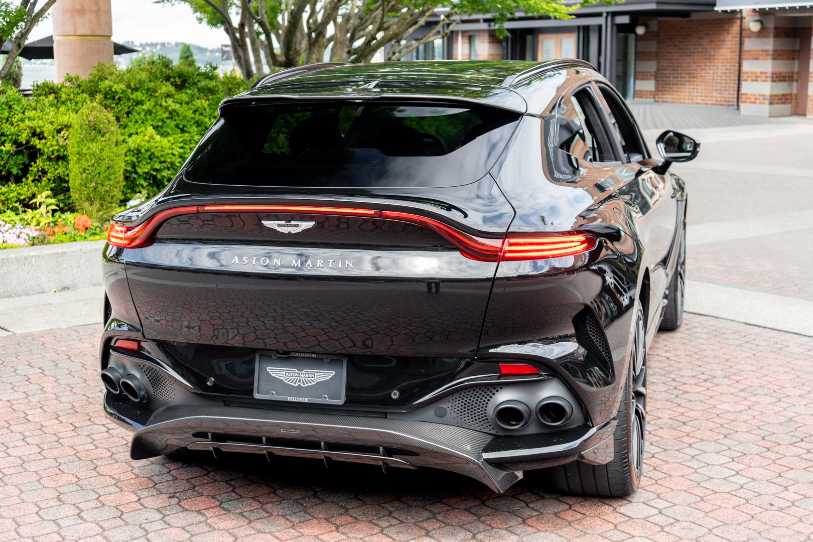 Used 2023 Aston Martin DBX 707 AWD/4WD image 47