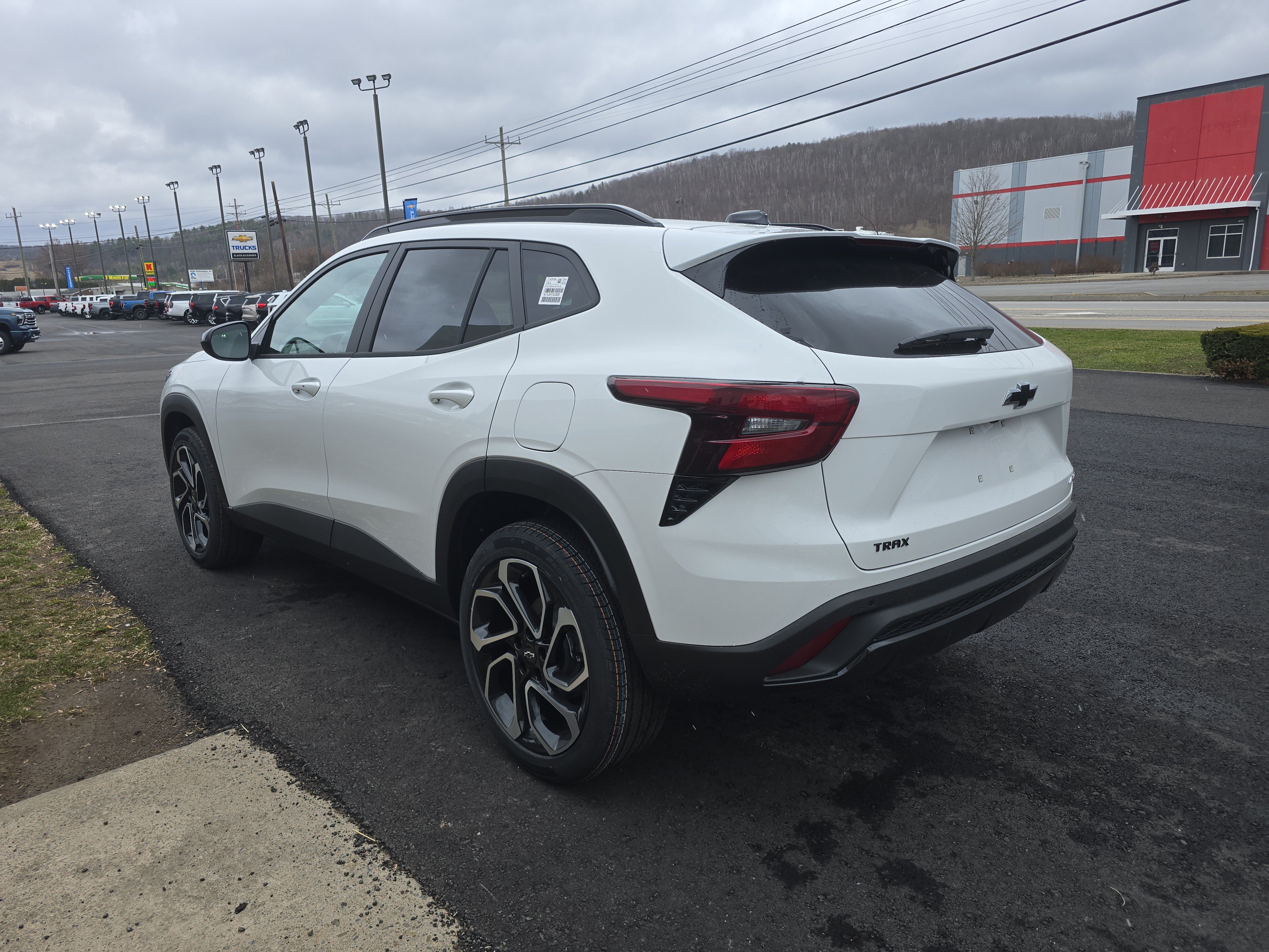 New 2026 Chevrolet Trax RS image 6