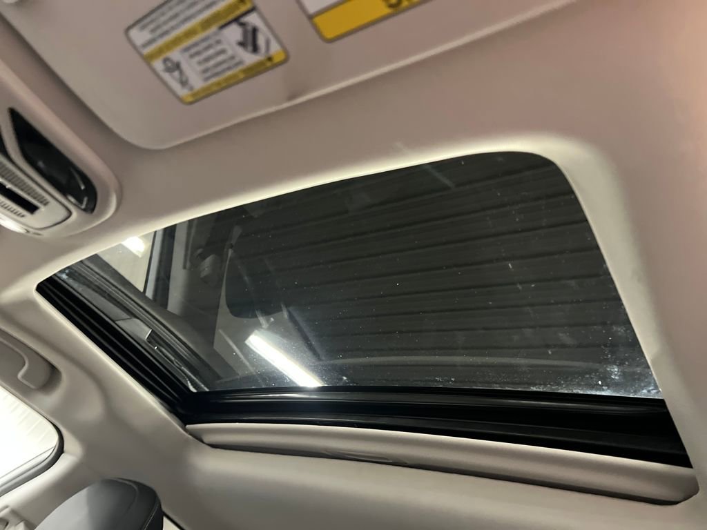 Used 2025 Subaru Outback Onyx Edition image 27