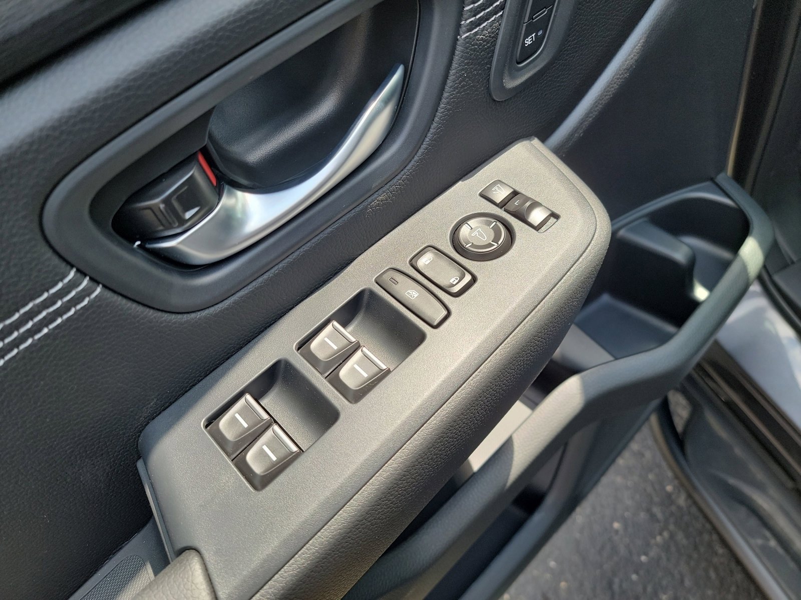 New 2026 Honda Pilot Touring image 14