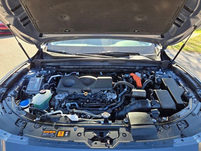 Used 2025 MAZDA CX-50 AWD 2.5 Hybrid w/ Premium Pkg image 31