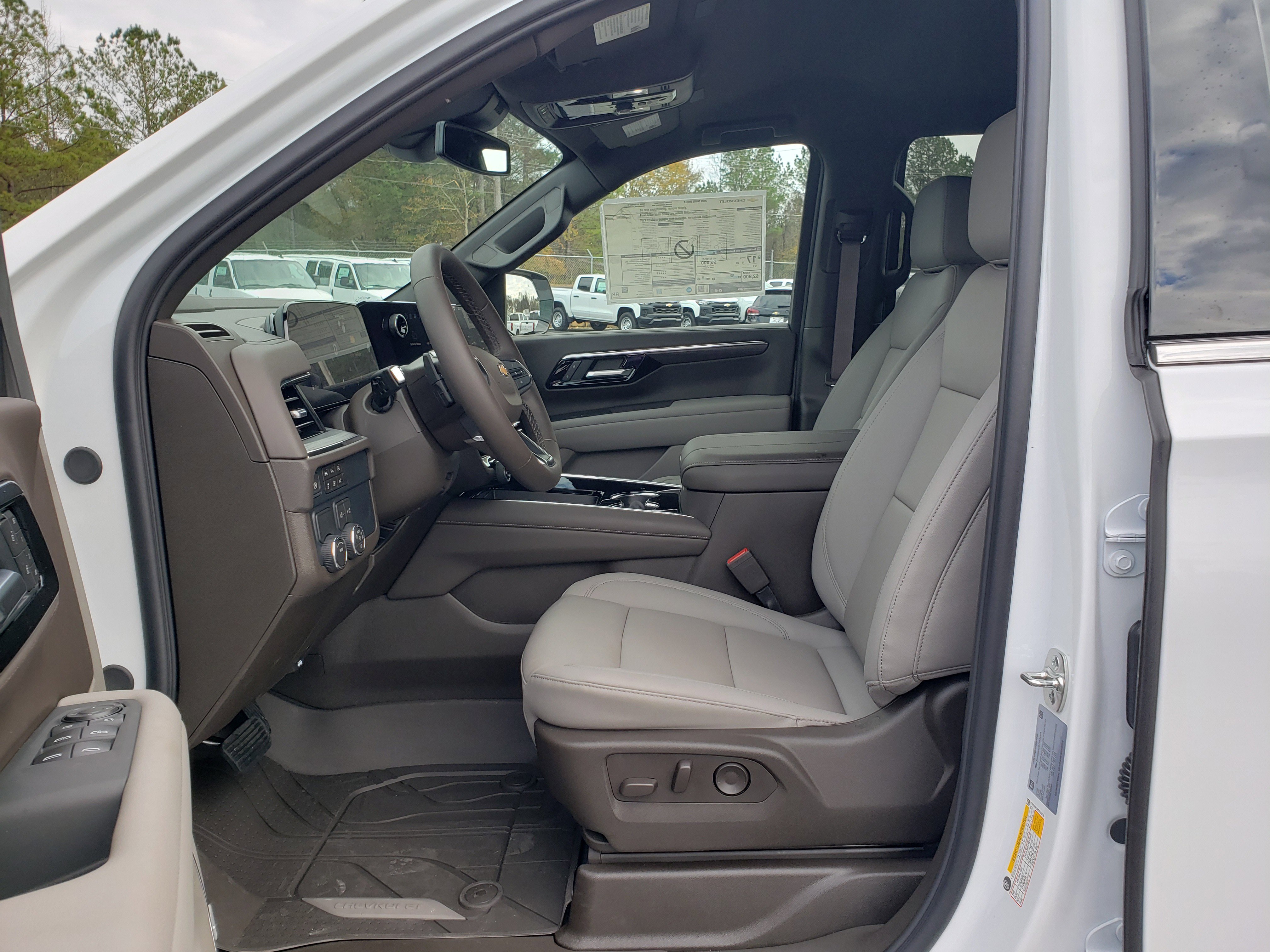 New 2026 Chevrolet Tahoe LT w/ Comfort Package image 32