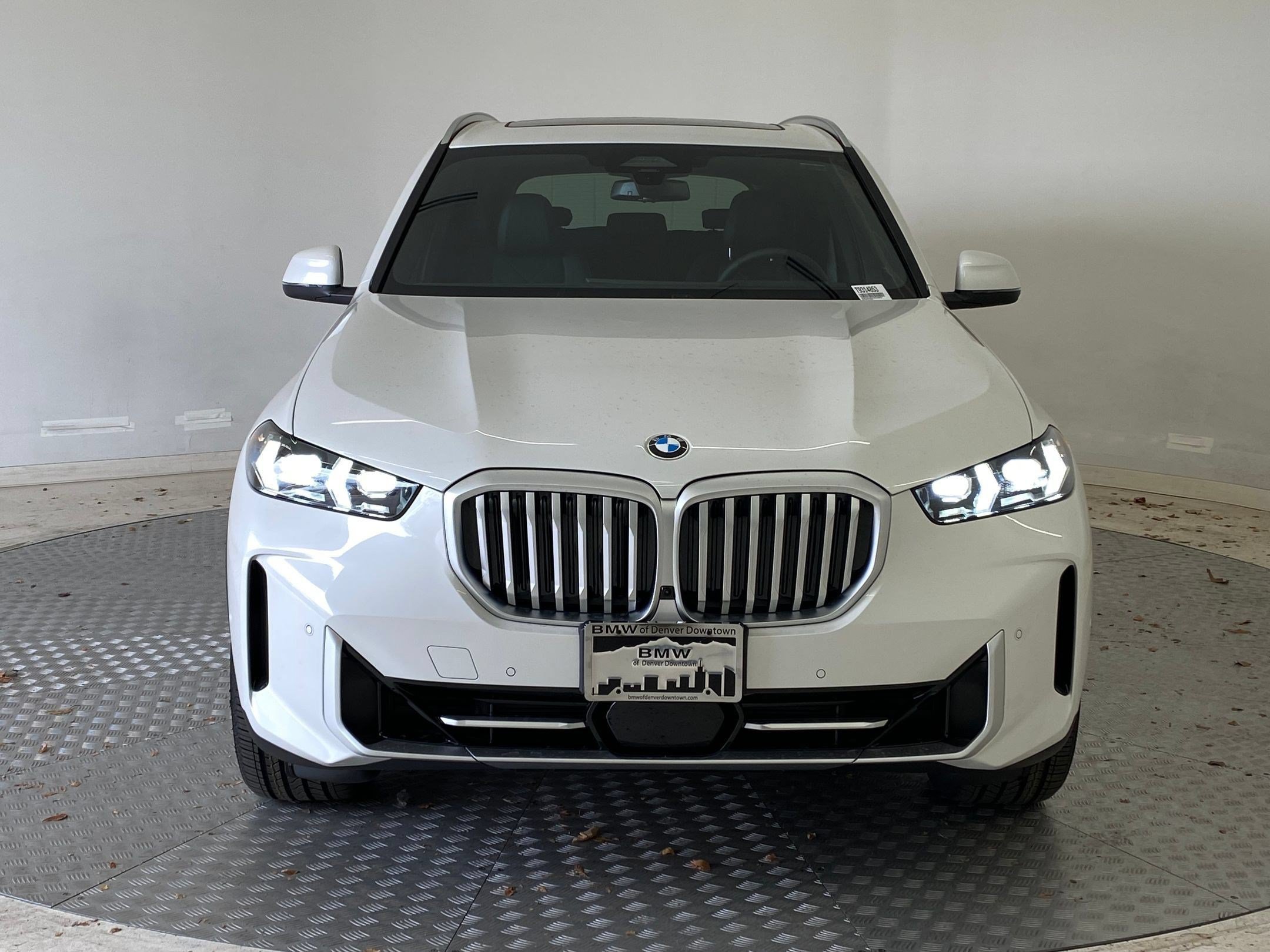 Used 2026 BMW X5 xDrive40i w/ Premium Package AWD/4WD image 5