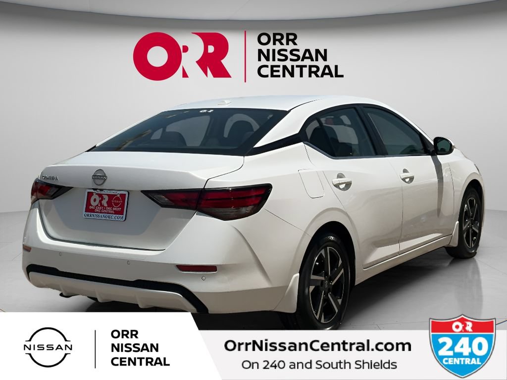 Used 2025 Nissan Sentra SV w/ All-Weather Package FWD image 5