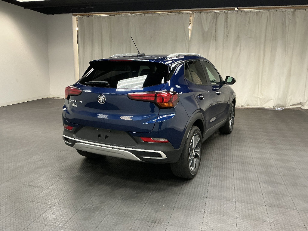 Used 2022 Buick Encore GX Select AWD/4WD image 6