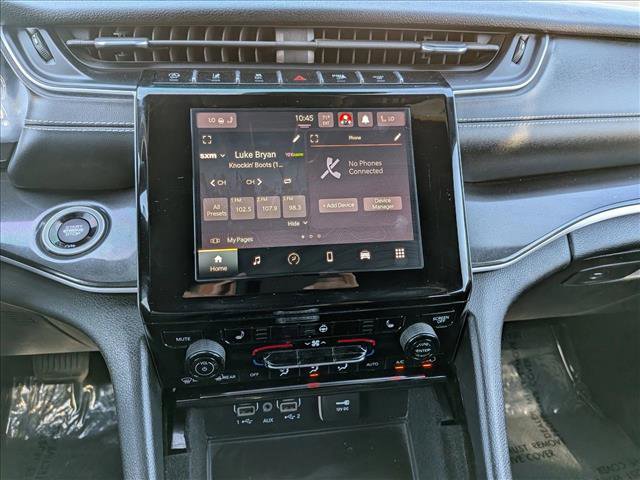 Used 2022 Jeep Grand Cherokee L Laredo image 13