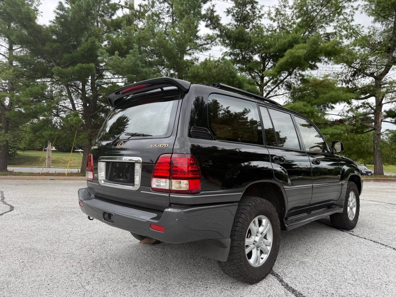 Used 2003 Lexus LX 470 4WD image 3