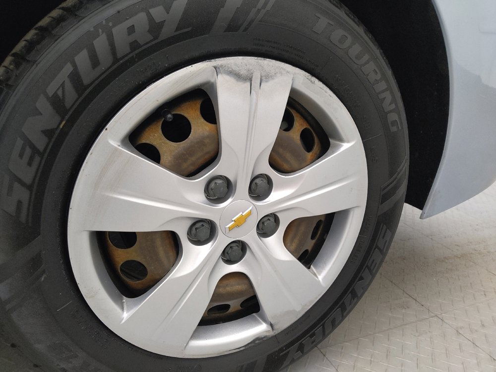 Used 2018 Chevrolet Cruze LS image 31