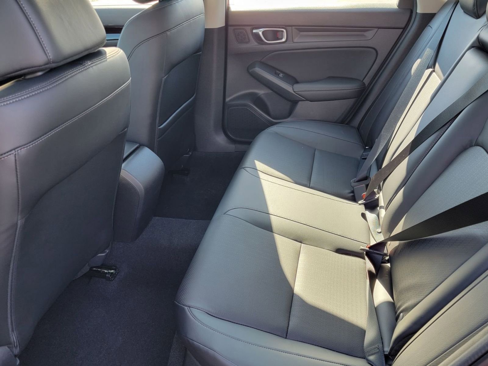 Used 2024 Honda Civic EX-L image 20