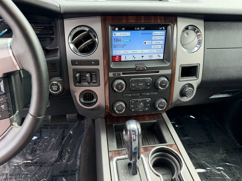 Used 2017 Ford Expedition Platinum image 21