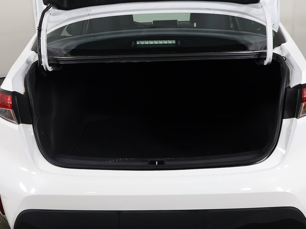 Used 2023 Toyota Corolla LE image 16