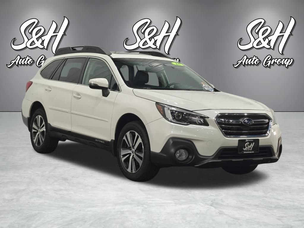 Used 2018 Subaru Outback 2.5i Limited image 2