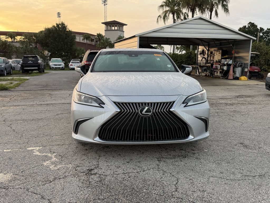 Used 2020 Lexus ES 350 w/ Accessory Package 2 FWD image 3