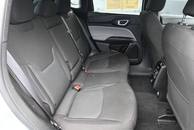 Used 2025 Jeep Compass Sport AWD/4WD image 30