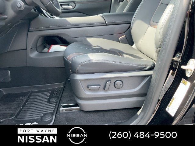 New 2026 Nissan Armada SL w/ Captain's Chari Seat Package AWD/4WD image 29