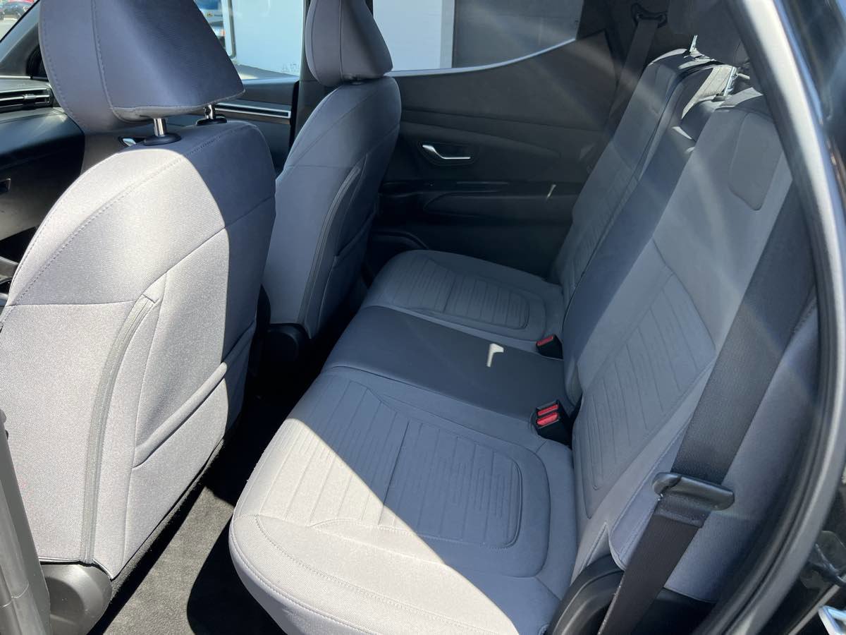 Used 2023 Hyundai Santa Cruz SEL Premium image 14