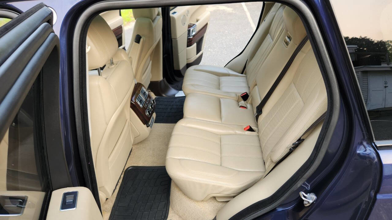 Used 2017 Land Rover Range Rover HSE image 34